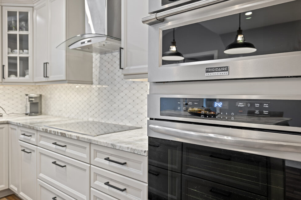 Kitchen Remodel by 4B Construction Inc project photo 7